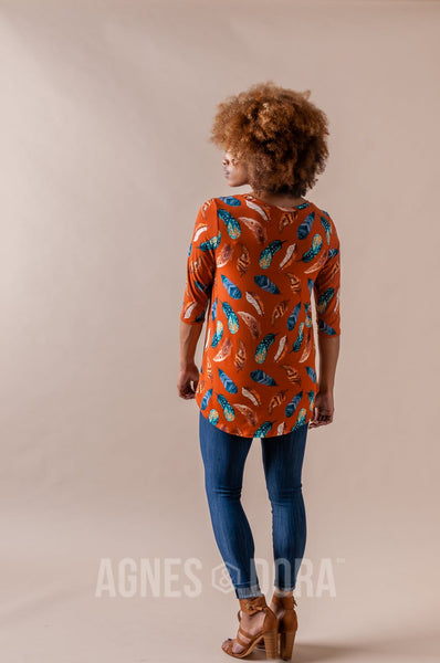 Everyday Tee in Burnt Rust Feathers - 3/4 Sleeve