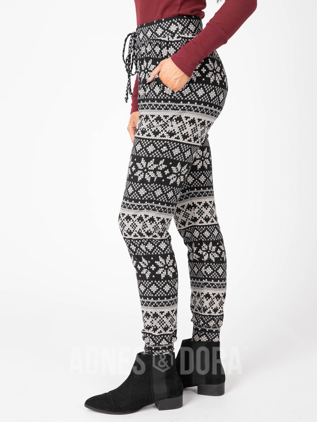 Joggers in Everyday Alpine Fairisle Black