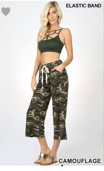 So Soft Crops in Dark Camo