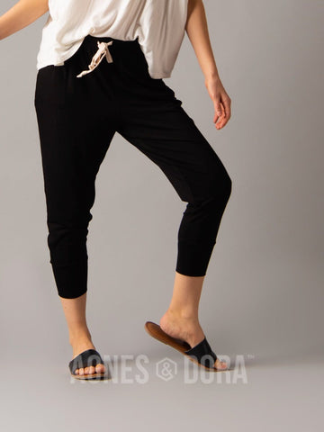 Joggers in Essential Crop - Black with Cream Drawstring